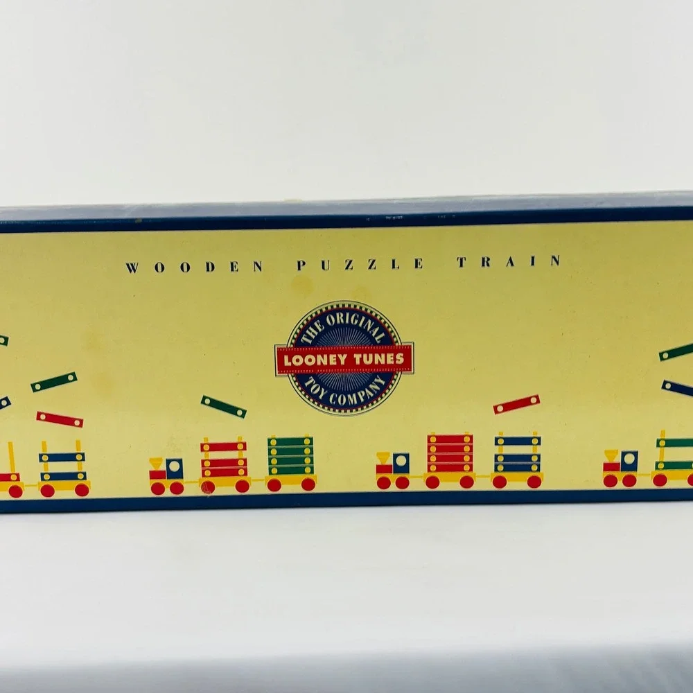 Vintage‎ 1992 Looney Tunes Wooden Puzzle Train Pull Toy Bugs Bunny Tweety Boxed
